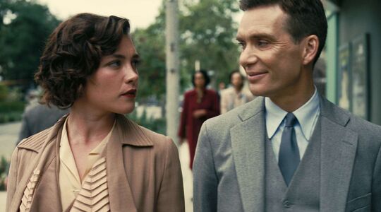 florence pugh oppenheimer