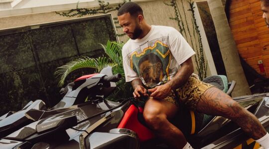 memphis depay Marlin Jet 400