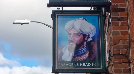 Terrorist klaagt pub aan