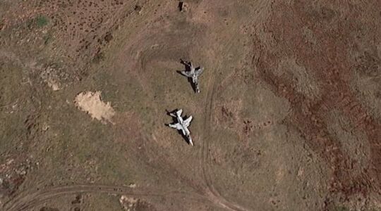 Twee straaljagers op Google Earth