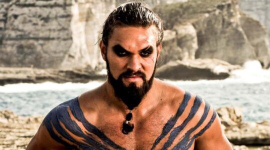 Jason Momoa als Khal Drogo