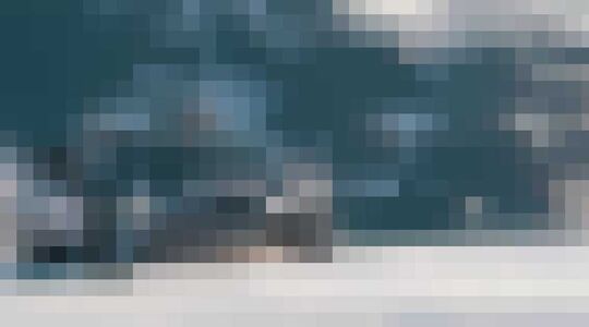 Illustratie voor: Met een 640 pk sterke Lamborghini Murcielago met spijkerbanden los gaan in de sneeuw!