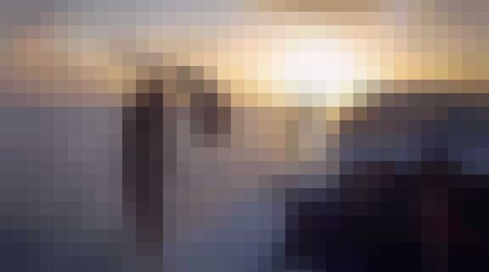 Illustratie voor: De nieuwe ultieme zomer video van Jay Alvarrez en sexy Alexis Ren