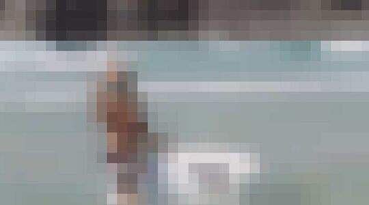 Illustratie voor: Surfer Asher Pacey is living the goodlife