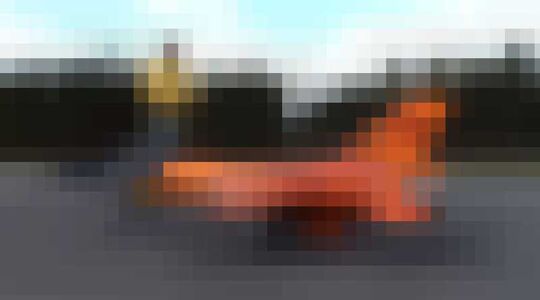 Illustratie voor: Deze radio bestuurbare F-16 straaljager haalt gemakkelijk 260 km/u!