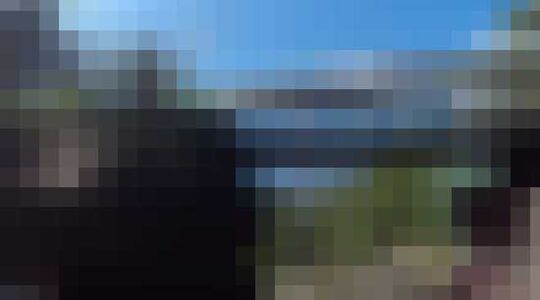 Illustratie voor: Gast doet een bommetje vanaf een 23 meter hoge brug