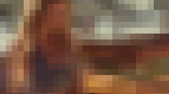 Illustratie voor: Lindsey Pelas ziet er knuffelbaar uit!