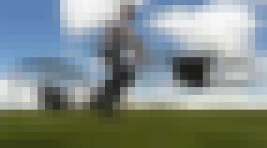 Illustratie voor: Deze gast heeft z’n eigen ‘hoverbike’ gemaakt!