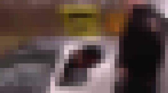 Illustratie voor: Nicky Romero in z’n Mercedes AMG GT S in Wegmisbruikers!