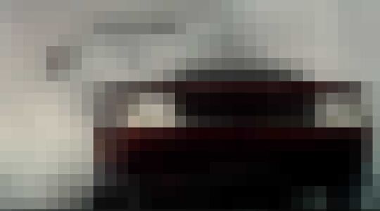 Illustratie voor: Deze dragrace tussen een Dodge Demon en Lamborghini Aventador kijkt lekker weg