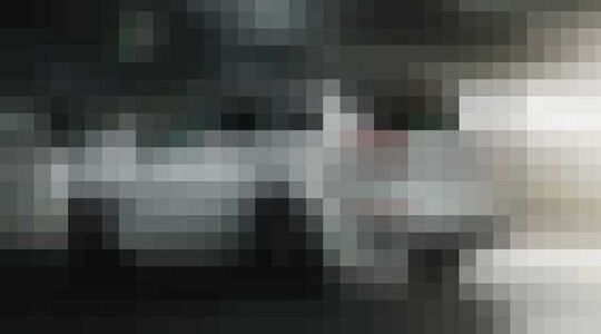 Illustratie voor: Deze Porsche Cayenne Magnum Sport staat symbool voor 30 jaar special editions