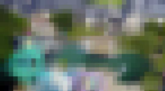 Illustratie voor: Deze giga villa met wildwaterpark staat te koop voor 28 miljoen dollar