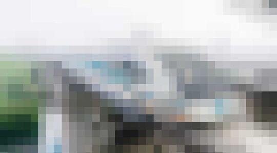 Illustratie voor: ‘s Werelds snelste commerciële trein knalt door China met een topsnelheid van 431 km/u.