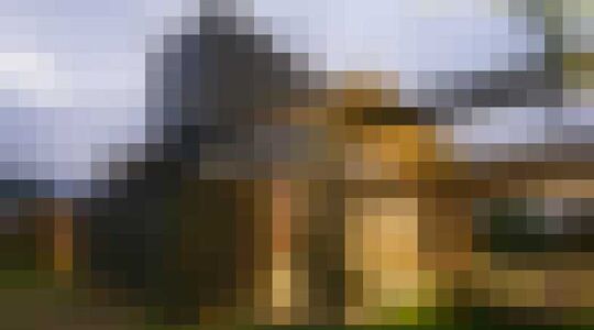 Illustratie voor: Indrukwekkende woning volledig gemaakt van zeecontainers en glas