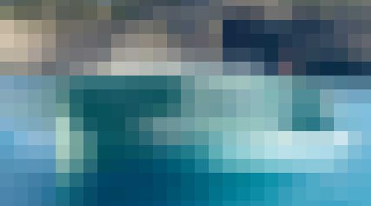 say 42 superjacht supercar