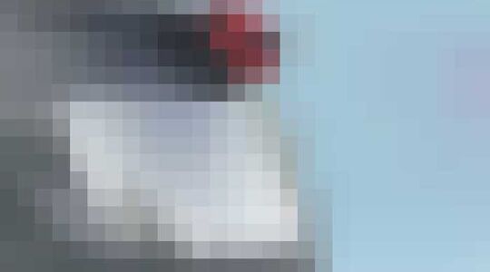 helm met ruitenwissers