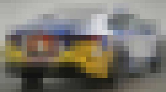 M850i xDrive Jeff Koons