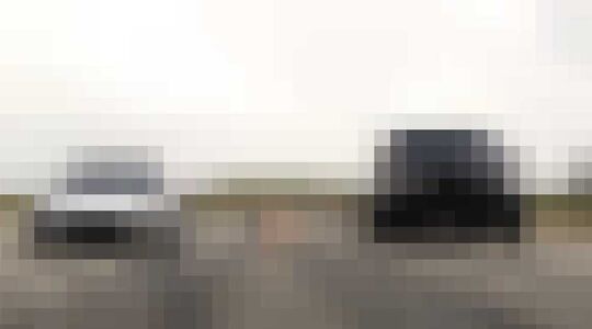 Jeep Grand Cherokee versus de Corvette Stingray