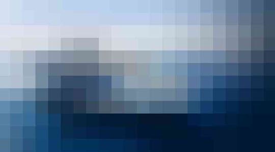 superjacht met zwembad