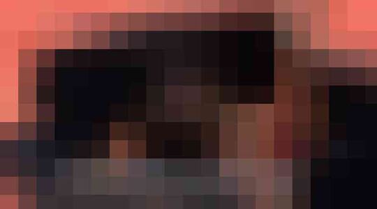 Illustratie voor: De reacties van vrouwen op de meest vreemde openingszinnen op Tinder