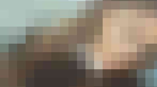 Illustratie voor: Demi is de geweldig mooie dochter van Ronald de Boer