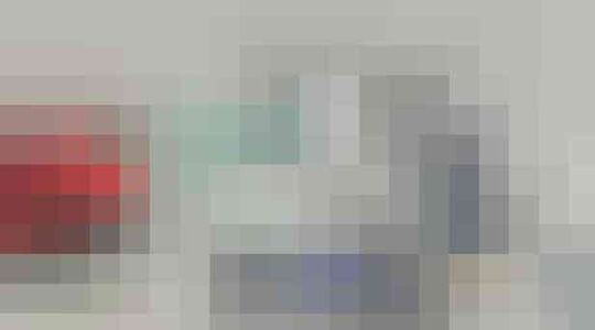 Illustratie voor: Russische vriendengroep doet curling met auto’s: nieuw olympisch onderdeel?