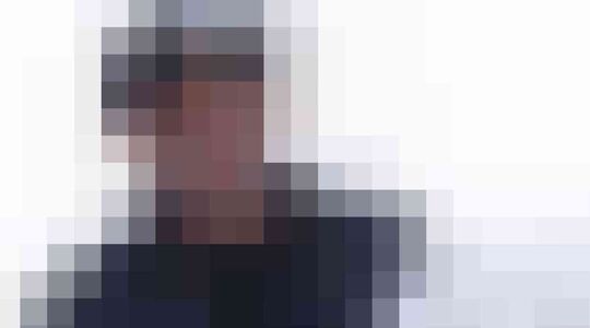 Illustratie voor: Samuel L. Jackson geeft in deze video op hilarische wijze antwoord op veel gestelde vragen over hem