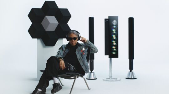 Bang & Olufsen