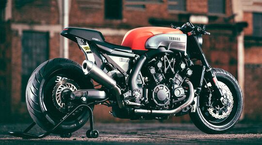 Illustratie voor: De custom Yamaha VMAX ‘Infrared’ door JvB-moto