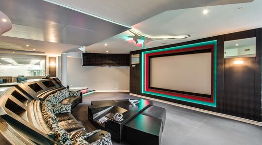 Illustratie voor: De villa van Michael Jordan staat te koop voor 13 miljoen euro