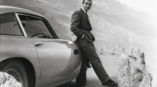 Aston Martin DB5 James Bond
