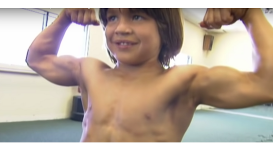 richard sandrak jongste bodybuilder ooit