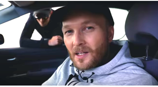 auto van Arjen Lubach