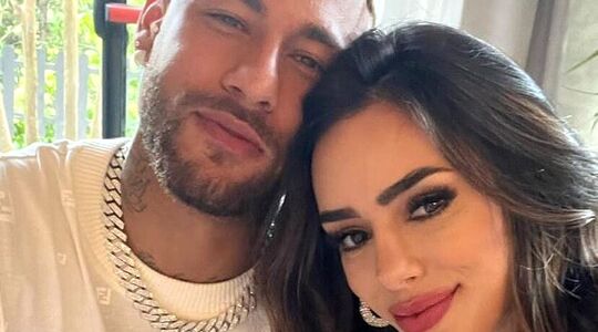 neymar jr. Fernanda Campos