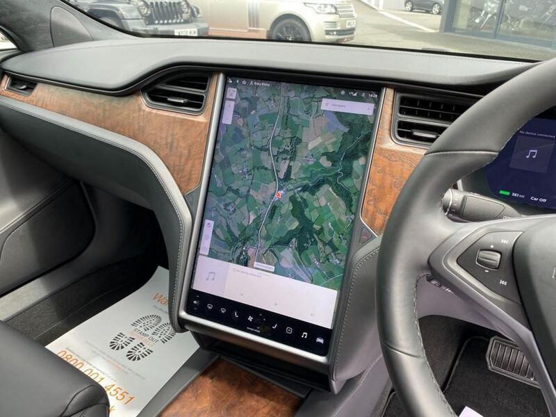 auto van Prins Charles